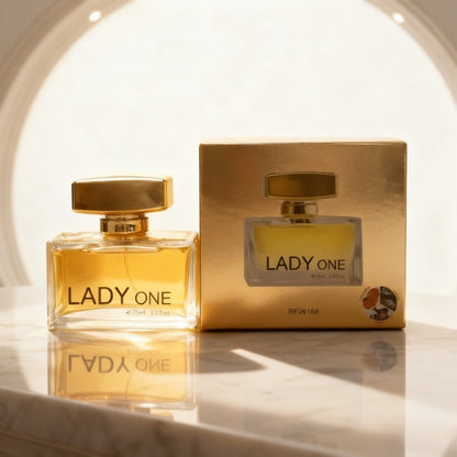 Eau de Parfum – Floral Women's Perfume – with Notes of Bergamot, White Lily, White Rose, Sandalwood & Amber – Long Lasting Fragrance
