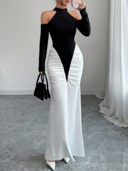 Off-Shoulder Ruched Slim Fit Maxi Dress for Women | Sexy And Elegant Design, Suitable for Evening Parties And Sophisticated Social Occasions, Chic Style, Perfect for Fall/Winter Season.