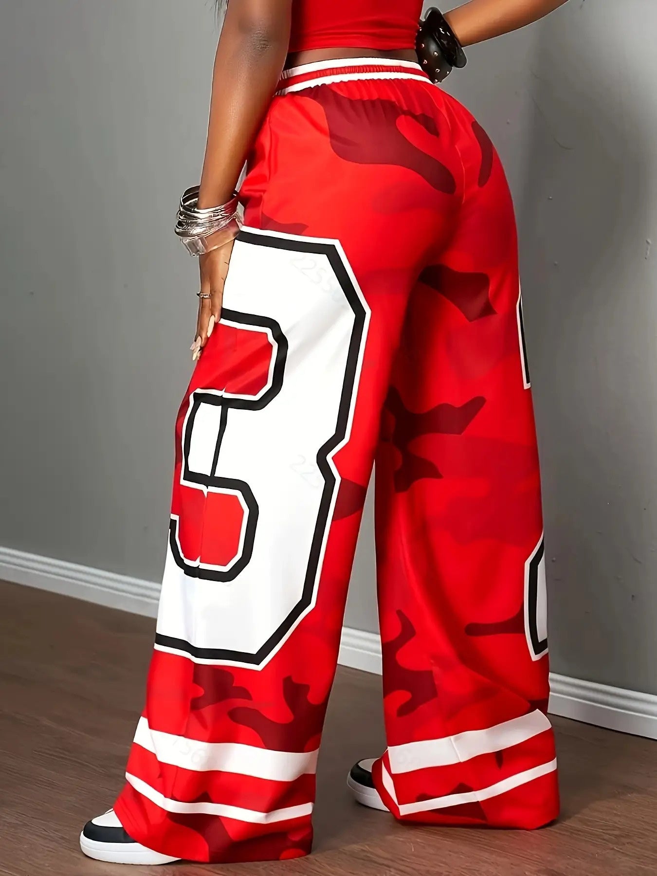 Women'S Red & White Geometric Letter Print Straight-Leg Pants with Elastic Drawstring Waistband - Casual Wide-Leg Trousers, Machine Washable All-Season Comfort, '25' Number Design & Pockets for Everyday & Special Occasions (S