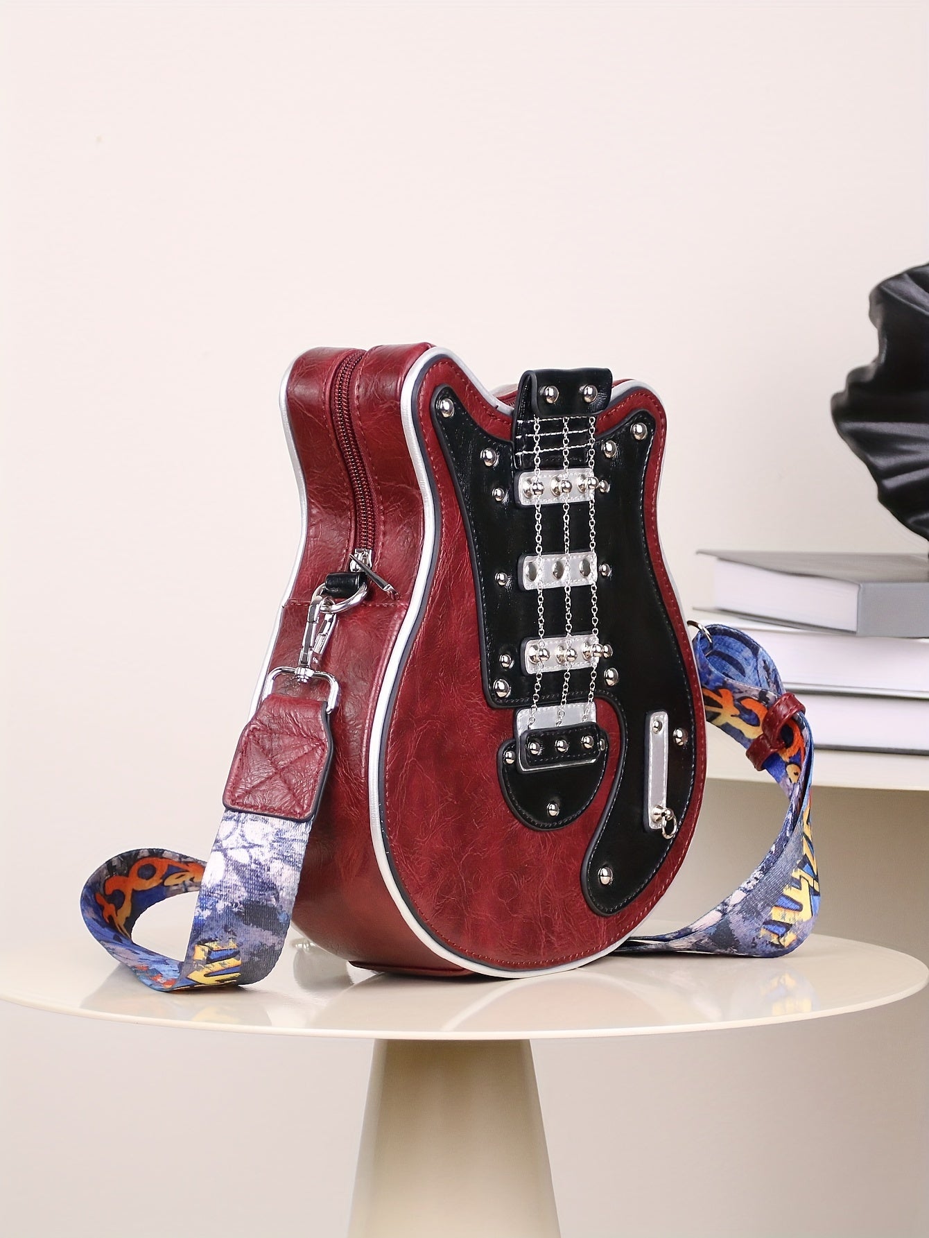 Women's & Unisex Y2K Retro Music-Themed Bass Guitar-Shaped Crossbody Bag with Detachable Strap, Golden-Tone Hardware & Zipper Closure - Band Style Handbag for Musicians & Music Lovers (Red/Black) - 2024 New Design with Chain