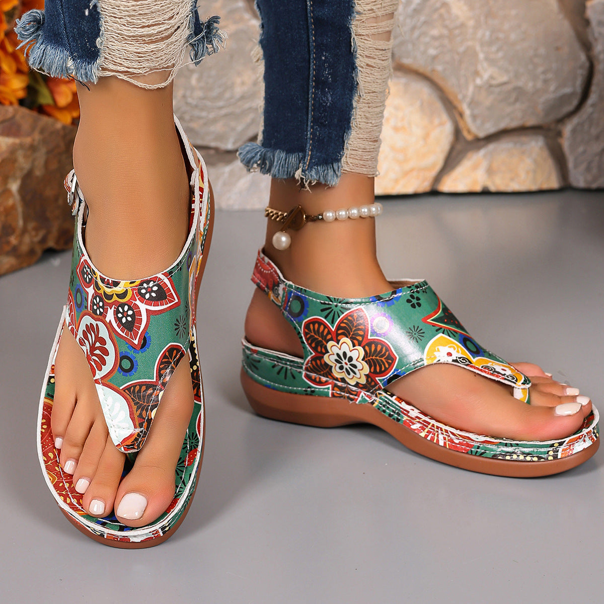 Women'S Plus Size Ethnic Floral Sandals - Adjustable Ankle Strap, Open Toe Platform Wedge Heel, Vibrant Embroidered Flower Design, Summer Casual Shoes, European & American Style, Summer Footwear | Vibrant Embroidery | Durable