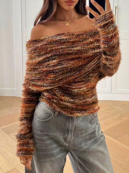 Elegant Long-Sleeve T-Shirt for Women with Off-Shoulder Design And Pleated Details, Perfect for Autumn And Winter Outings.