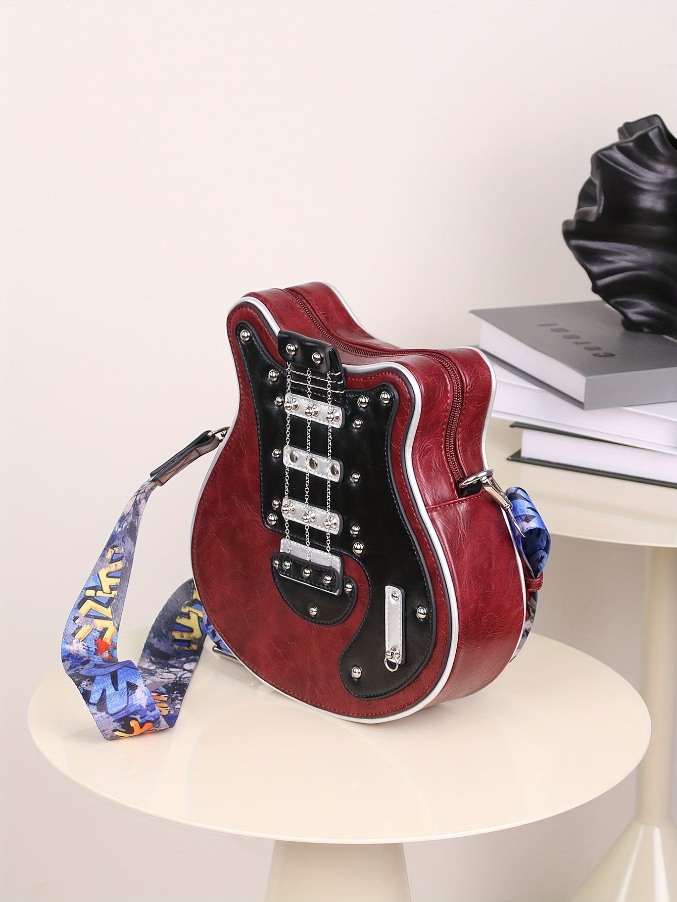 Women's & Unisex Y2K Retro Music-Themed Bass Guitar-Shaped Crossbody Bag with Detachable Strap, Golden-Tone Hardware & Zipper Closure - Band Style Handbag for Musicians & Music Lovers (Red/Black) - 2024 New Design with Chain