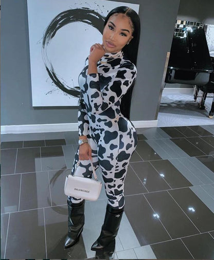 D9809 Women'S Relaxed Jumpsuit Featuring a Casual Print, Long Sleeves, And Suitable for Home Wear
