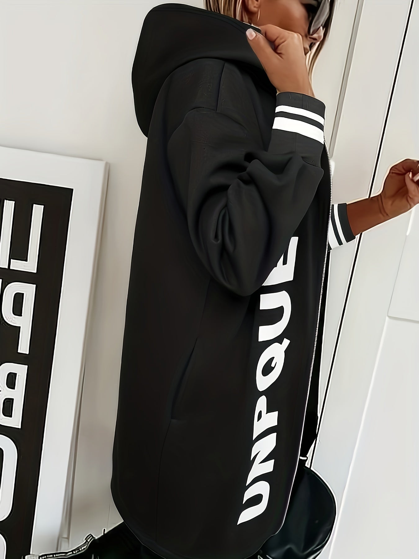 Hooded Fashion Casual Jacket - Women's Autumn And Winter Letter Print - Black Mid-Length Zip-Up Cardigan - Loose And Relaxed Style - Eye-Catching Letter Decoration - Perfect for Everyday Commuting Outings