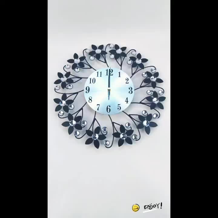 1pc Modern Minimalist Large Round Wall Clock with Black Hands & White Face - Large Easy-to-Read Numerals, Black Frame, Beige/White/Gray Tones - Iron Construction for Living Room, Bedroom, Kitchen, Office - Quiet Sweep Movemen
