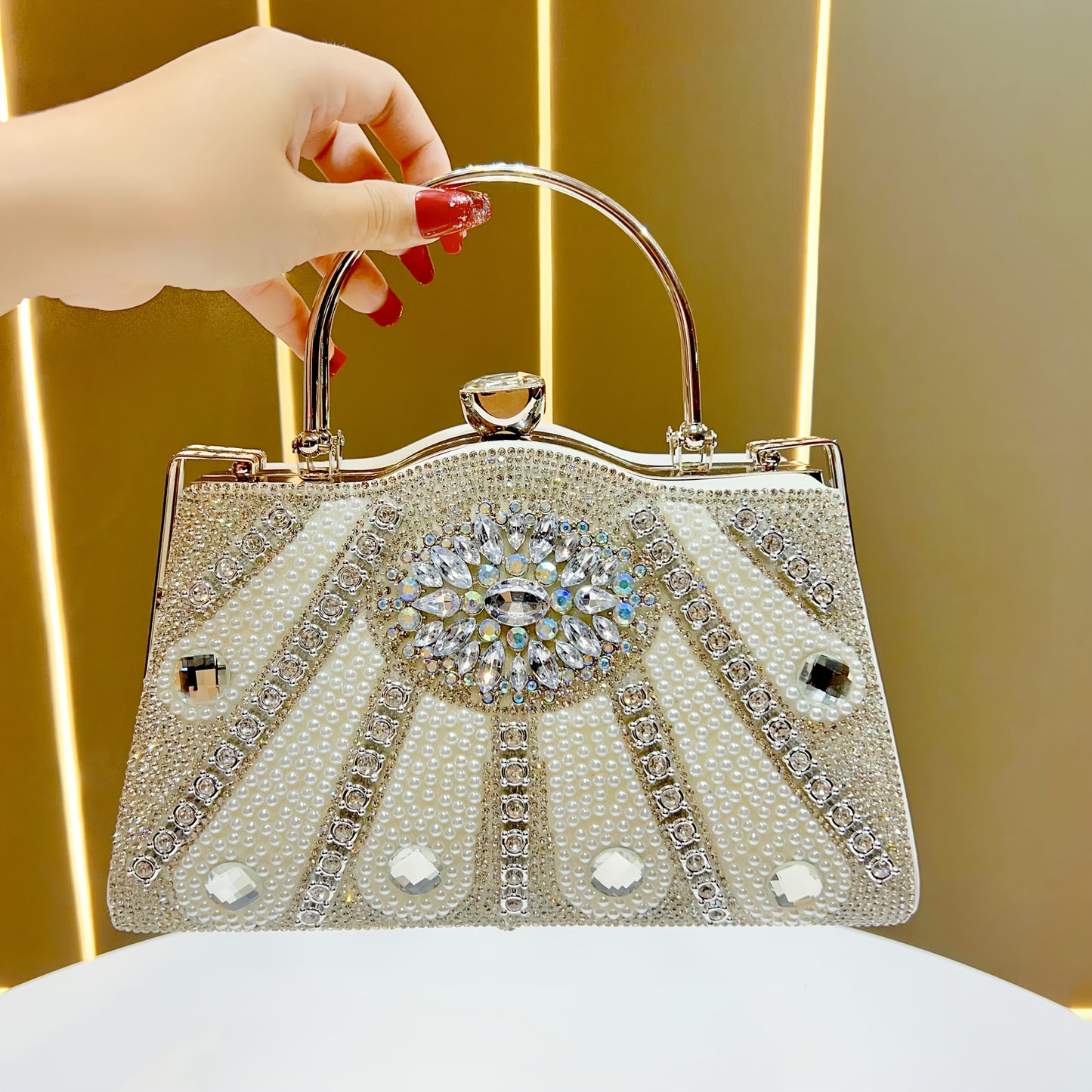 Elegant Rhinestone-Embellished Evening Handbag with Detachable Strap - Chic White Polyester Clutch for Parties, Weddings, and Special Occasions, Perfect Gift for Her, Party Accessory, Luxurious Appearance, Sparkling Embellish
