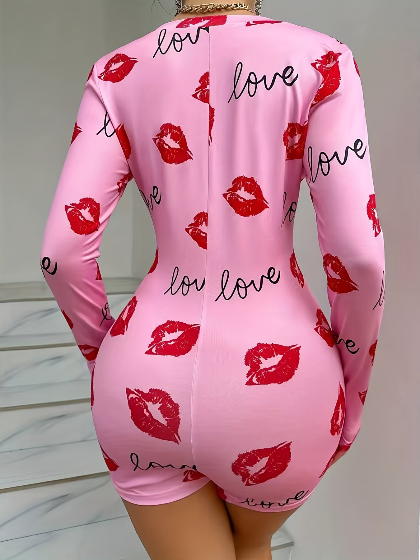 Women'S Sexy Long Sleeve Heart Lips Print Nightgown - Pink & Red Lips Design, V-Neck, Button-Front Closure, Stretchy Fabric, Spring/Fall Sleepwear