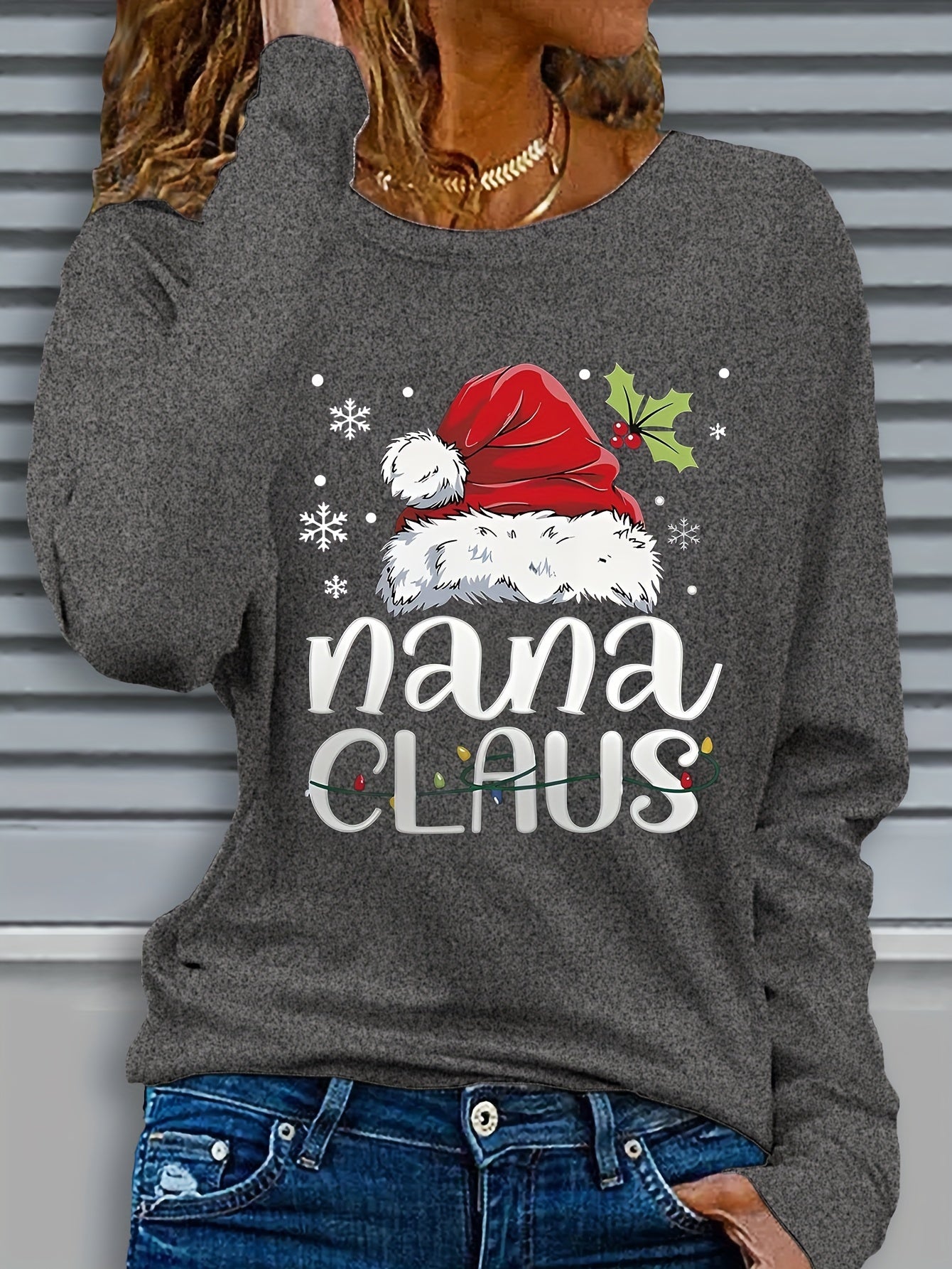 Women'S Christmas Santa Claus & Nana Claus Graphic Print Long Sleeve T-Shirt - Cozy Crew Neck Casual Top with Festive Snowflake & Santa Hat Design, Perfect For Fall/winter Holiday Celebrations, Christmas Shirts
