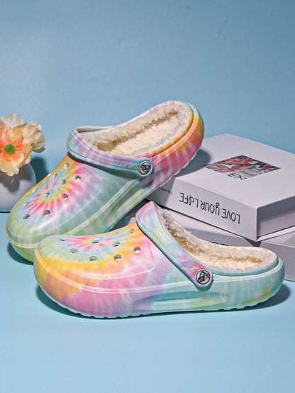 Women's winter warm clogs, fashionable and casual style, can be worn indoors or outdoors