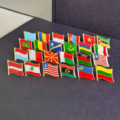 America USA National Flag Lapel Pins Crystal Epoxy Metal Enamel Badge Paint Brooch Souvenir Suit  Personality  Commemorative