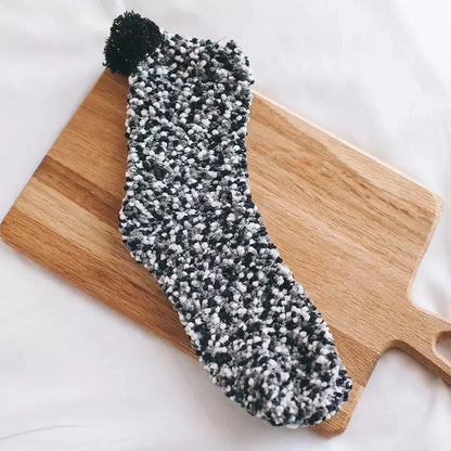 1 pair New fashion Harajuku fashion women Cake funny kawaii socks coral velvet cake floor socks chrysanthemum yarn sleep socks