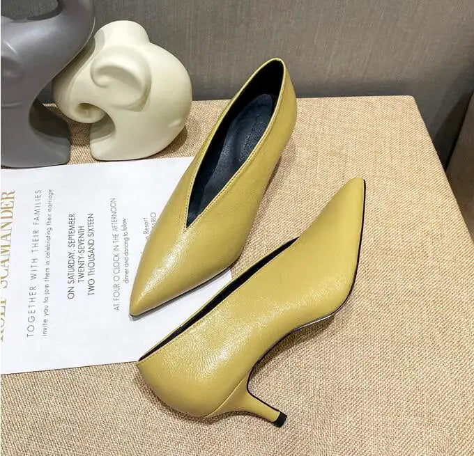 Sandals Luxury Brand Sexy Dress Shoes Elegant Chunky High Heeeled Pumps Sexy Pointed Toe Evening Shoes Women Shoes V Cut Shoes