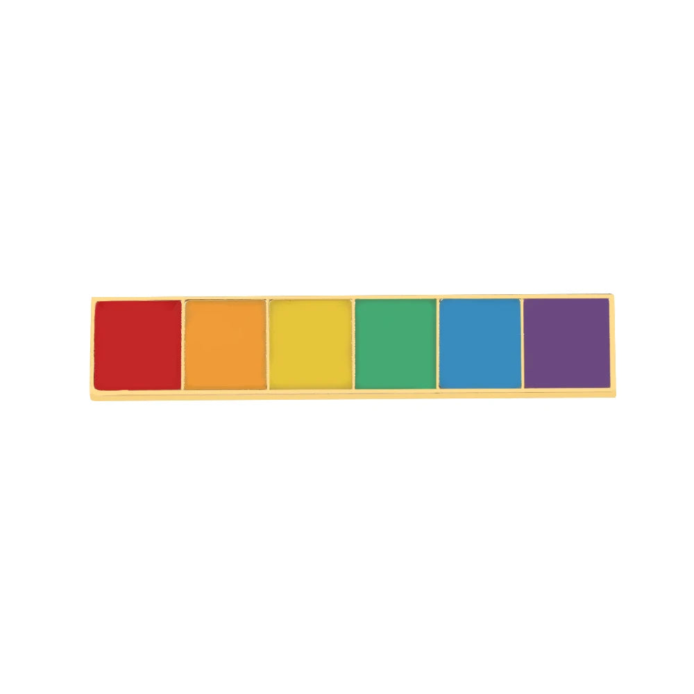 LGBT Flag Rainbow Heart Brooch Peace and Love Enamel Pins Clothes Bag Lapel Pin Gay Lesbian Pride Icon Badge Unisex Jewelry Gift