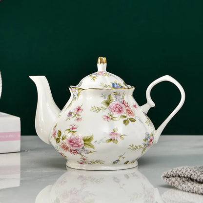 900ML European Bone China Teapot English Afternoon Tea Set Teapot High-Grade Porcelain Coffee Pot Heat Resistant Kettle Pot