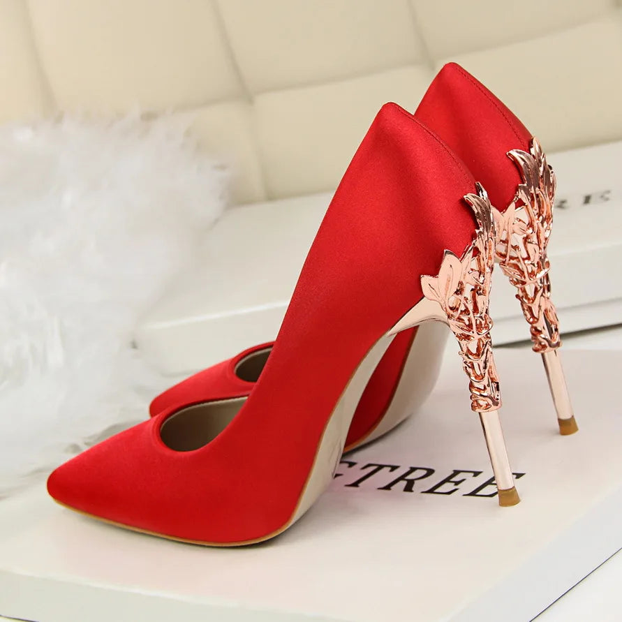 Metal Carved Thin Heel High Heels Pumps Women Shoes Sexy Pointed Toe Ladies Shoes Fashion Candy Colors Wedding Shoes WomanMetal