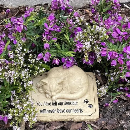 Resin Cat Memorial Stone Hand-painted Heartfelt Quote & Pet Remembrance Artistry Garden Decorative Outdoor Tribute Ornaments