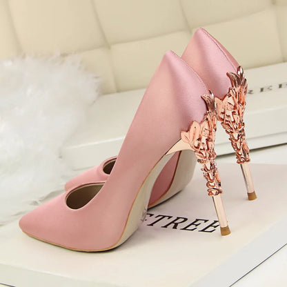 Metal Carved Thin Heel High Heels Pumps Women Shoes Sexy Pointed Toe Ladies Shoes Fashion Candy Colors Wedding Shoes WomanMetal