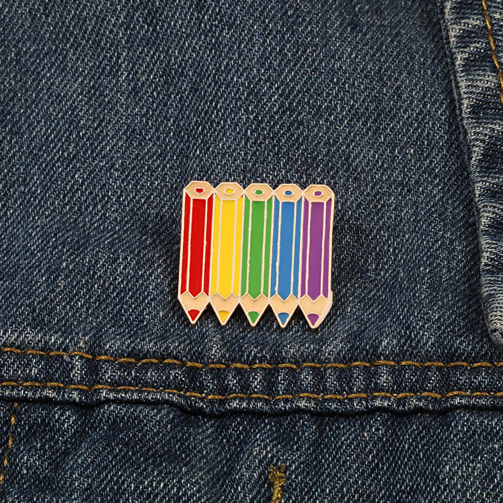 Rainbow Pin Gay Pride Brooch Cartoon Sheep Heart Enamel Lapel Pins Clothes Brooches Unisex Jewelry Gift Rainbow pencil Pin Badge