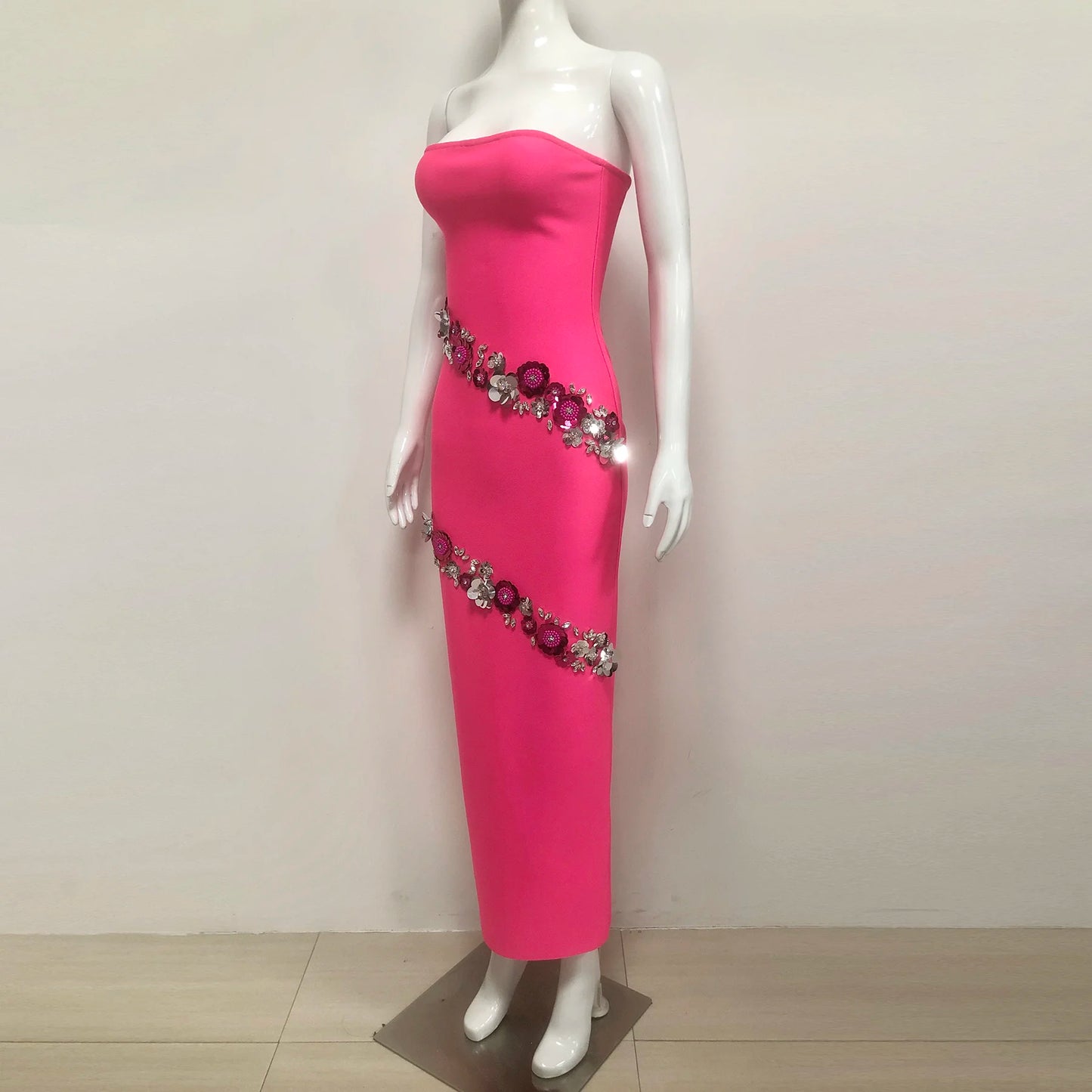 Women's New Style Sexy Sleeveless Strapless Beaded Sequined Flowers Bandage Evening Dresses