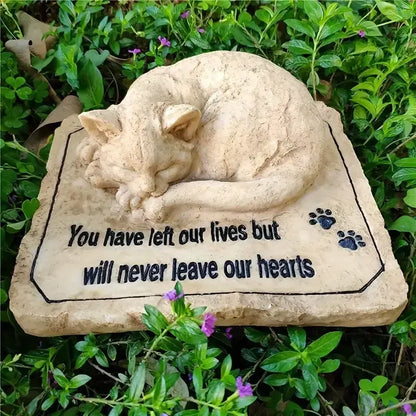 Resin Cat Memorial Stone Hand-painted Heartfelt Quote & Pet Remembrance Artistry Garden Decorative Outdoor Tribute Ornaments