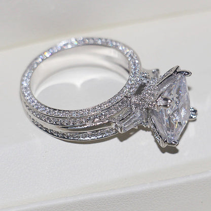 Huitan Gorgeous Full Cubic Zirconia Ring for Women Luxury Inlaid Square CZ Stone Engagement Wedding Rings New Fashion Jewelry