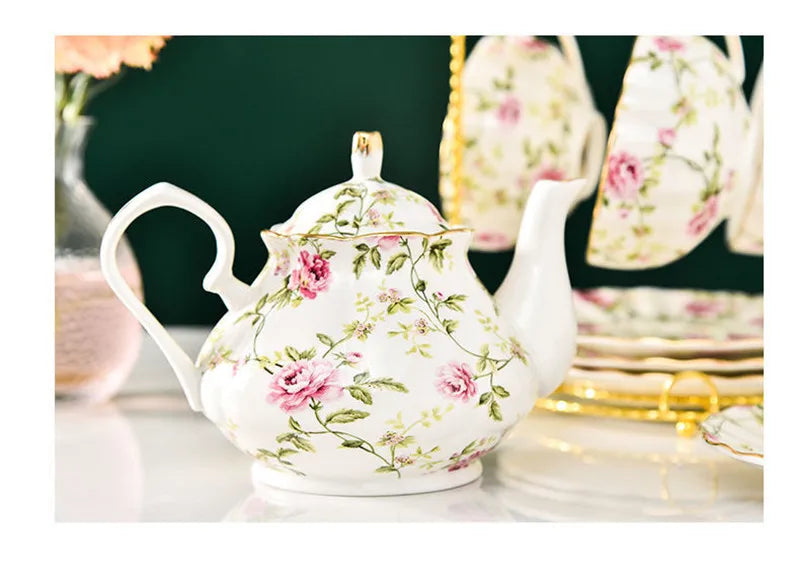 900ML European Bone China Teapot English Afternoon Tea Set Teapot High-Grade Porcelain Coffee Pot Heat Resistant Kettle Pot