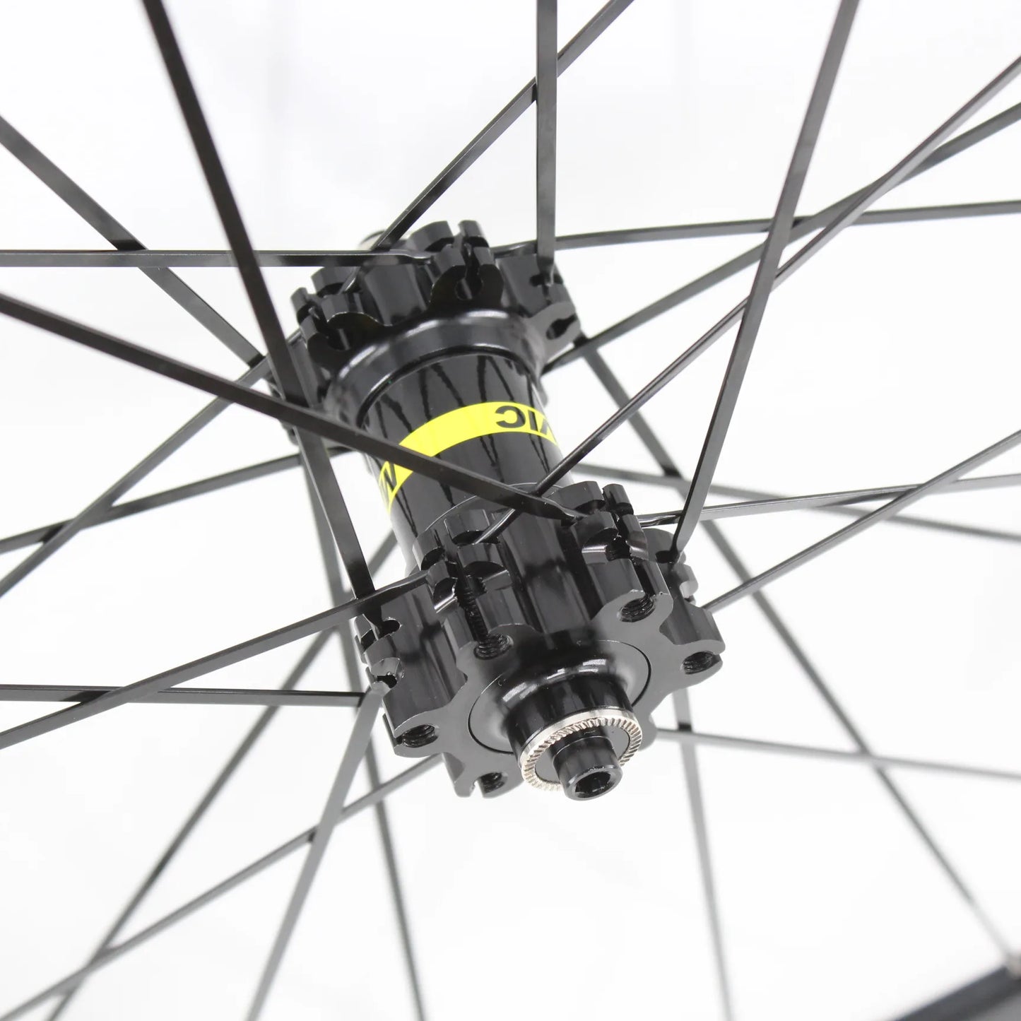 Newest 700C 40mm Road bike 6061 Aluminum alloy bicycle wheelset clincher rim Thru Axle center lock Disc brake hub for 8/9/10/11S