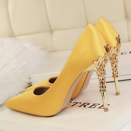 Metal Carved Thin Heel High Heels Pumps Women Shoes Sexy Pointed Toe Ladies Shoes Fashion Candy Colors Wedding Shoes WomanMetal