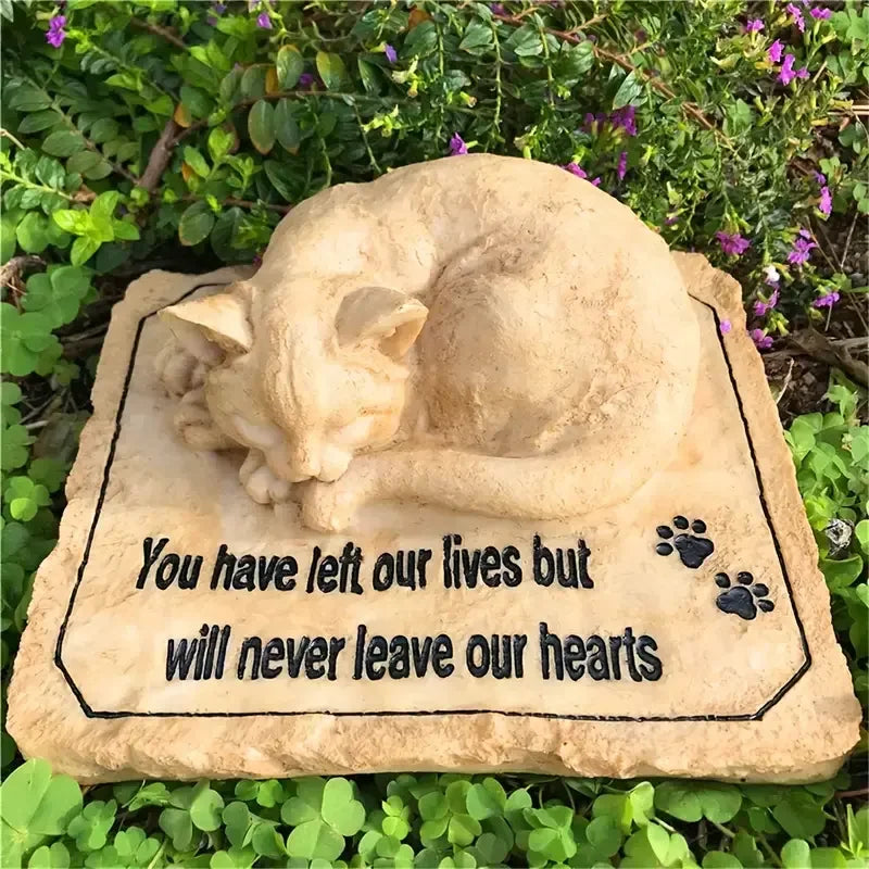 Resin Cat Memorial Stone Hand-painted Heartfelt Quote & Pet Remembrance Artistry Garden Decorative Outdoor Tribute Ornaments