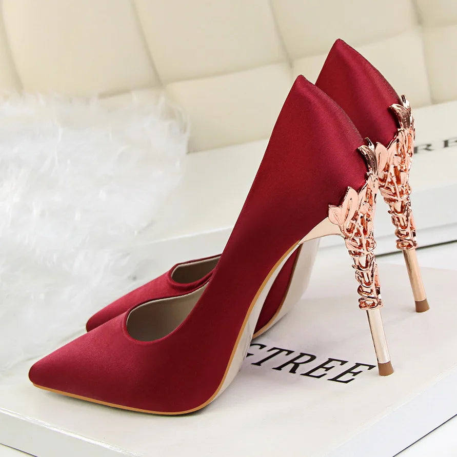Metal Carved Thin Heel High Heels Pumps Women Shoes Sexy Pointed Toe Ladies Shoes Fashion Candy Colors Wedding Shoes WomanMetal