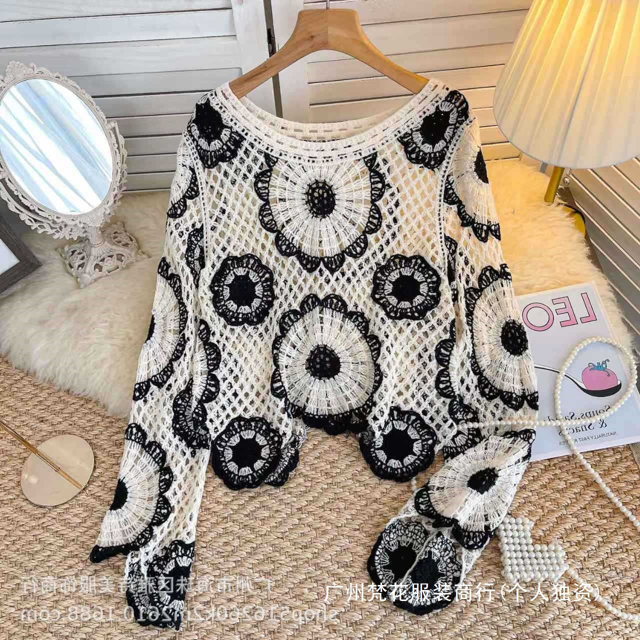 Early Autumn Design Sense Hollow-out Crochet Sweater Women's New Spice Girl Western Style Loose All-match Long-sleeved Top