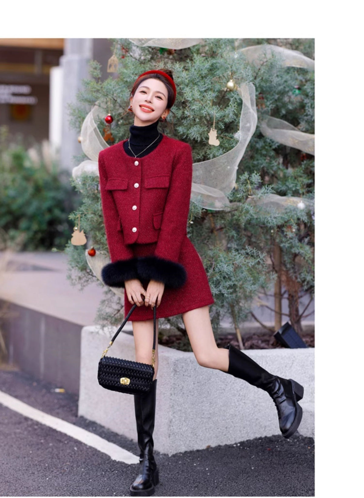2024 Winter New Style Liner White Duck Down Jacket Real Hair Chanel Style suit Women's Light Luxury Socialite Skirt Two-piece Set