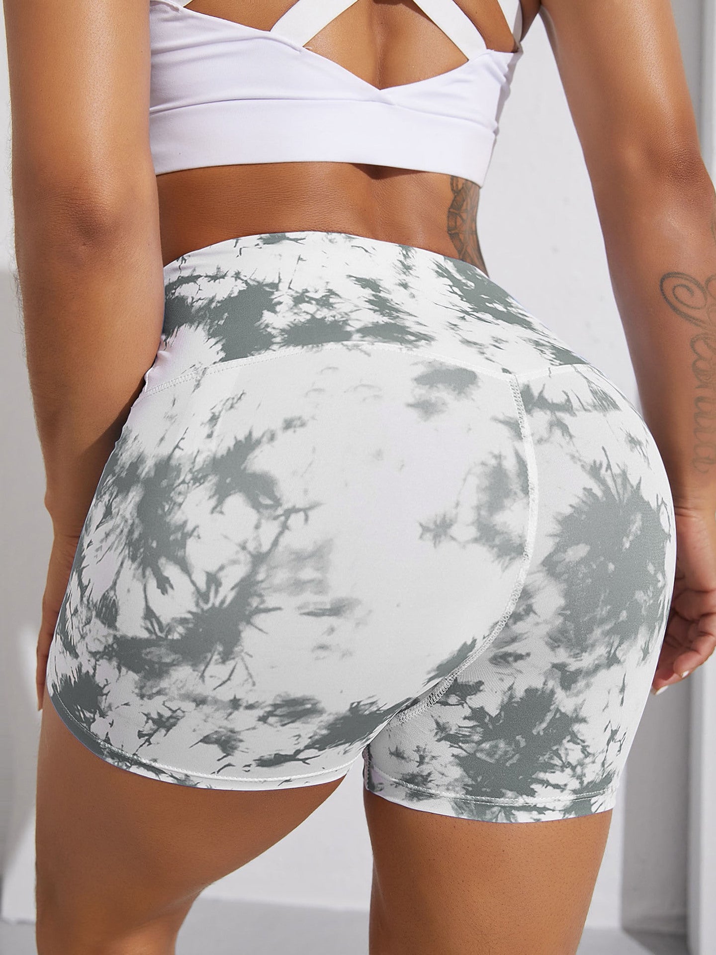 European and American High Waist Hip Lifting Sports Yoga Shorts Tie-Dye Printed Fitness Amazon Yoga Shorts