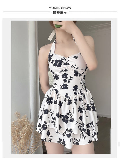 2025 New One-Piece Swimsuit Women's Black Poppy Boxer Corner Conservative Girl Strap Halter High Waist Covering Belly Hot Spring