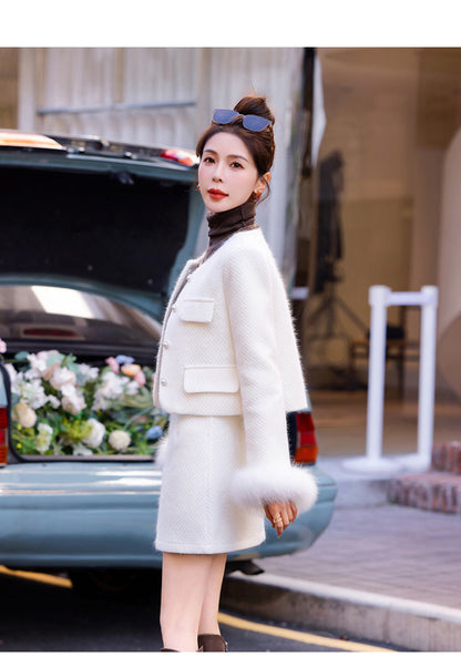 2024 Winter New Style Liner White Duck Down Jacket Real Hair Chanel Style suit Women's Light Luxury Socialite Skirt Two-piece Set