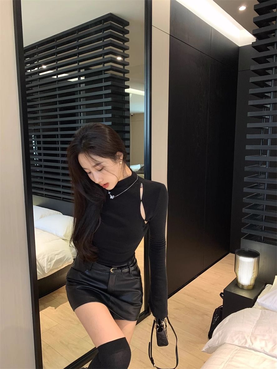Pure Desire Thread Velvet Tight Inner Half-High Neck T-Shirt Women's Spring and Autumn Design Sense Hollow Base Shirt Top