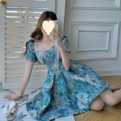 Floral dress Women's Summer French Style Elegant Short Waisted Skirt Niche Tutu Skirt Design Sense Sweet Puff Sleeve Skirt