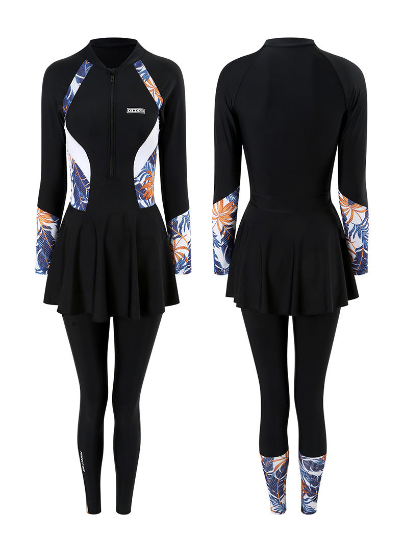 2025 New Japanese and Korean Sunscreen Long-sleeved Trousers Split Two-piece Surfer Suit plus size Dress Swimwear Women