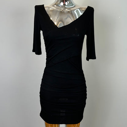South Korea Dongdaemun New Sexy Feminine V-Neck Pleated Bag Hip Mid-Sleeve dress Figure