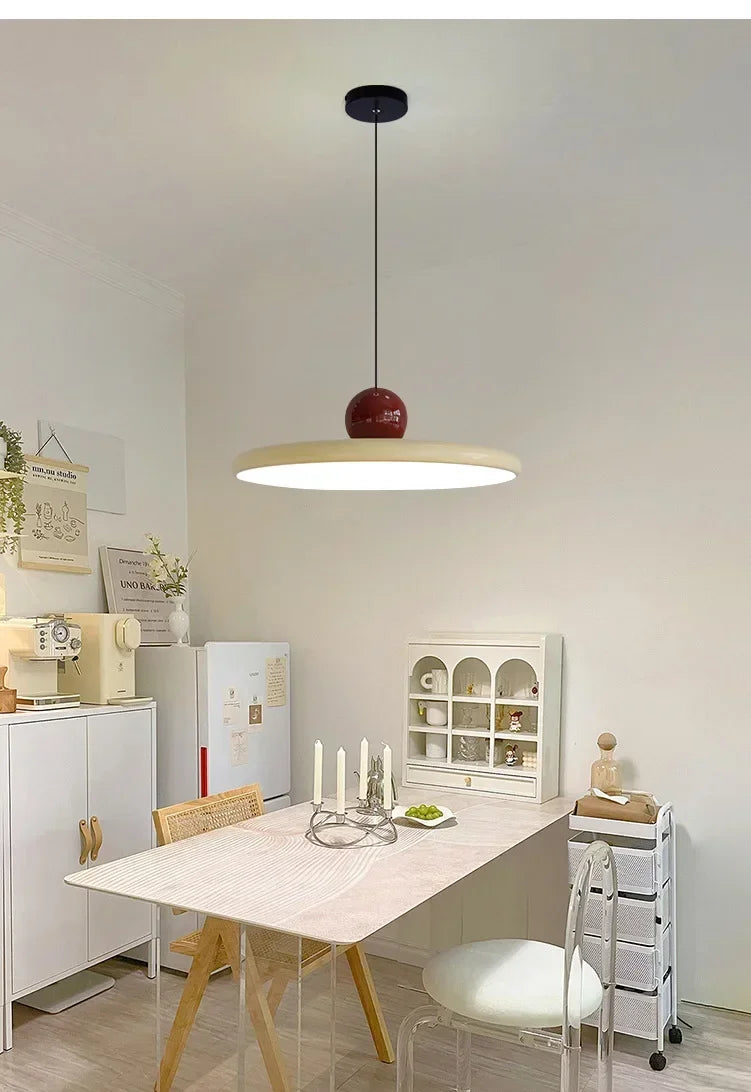 Nordic Cream Style Flying Saucer Pendant Light Restaurant Living Room Bedroom Bedside Lamp Home Interior Decorative Lamp 20/30cm