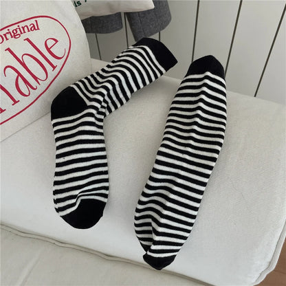 Korean Simple Colored Striped Cotton Socks Women’s Autumn Winter Breathable Middle Tube Socks College Style Trendy Casual Socks