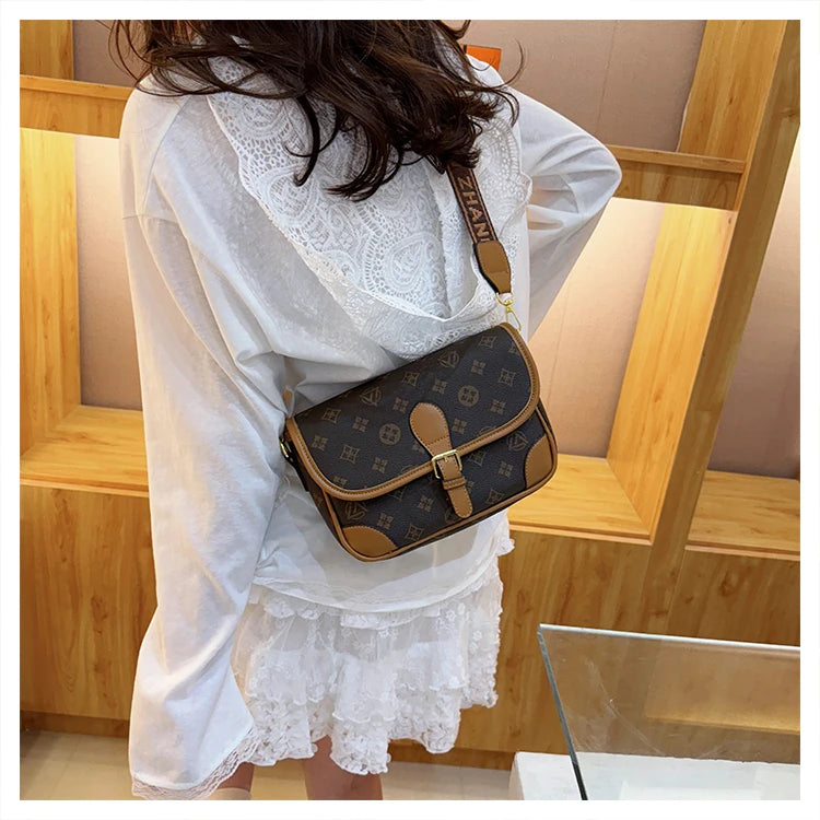 New Classic Texture Crossbody Bag Versatile Crossbody Bag High-End Underarm Bag Nurse Bag Wide Shoulder Strap Bag