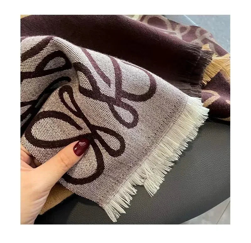 New Korean Version of The Fashion Hair Scarf Senior Sense Office Thick Warm Shawl for Both Casual and Versatile Bib