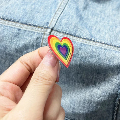 Retro Rainbow Love Heart Pattern Badge Lapel Pin Colorful Gay Pride LGBT Jewelry Valentine's Day Gift