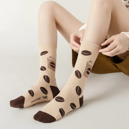Good quality Best-selling Novelty Socks Women Spring Autumn Fashion Classic Cartoon Letter Coffee Creative Casual Stockings