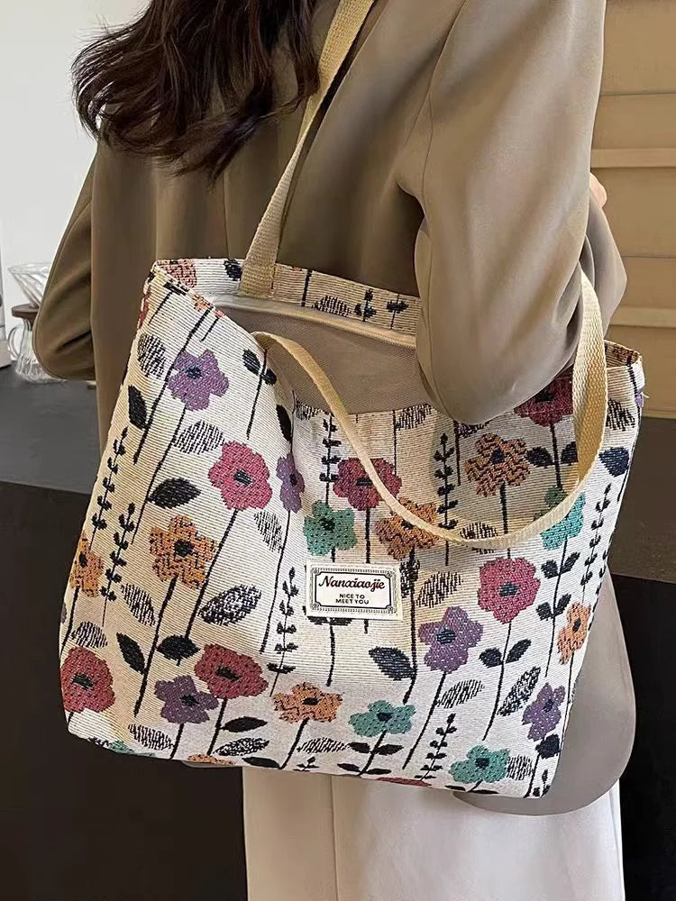 Large Capacity Niche Single Shoulder Bag for Women, Ins Style Canvas Bag, Tote Bag for Class, Commuting Bag