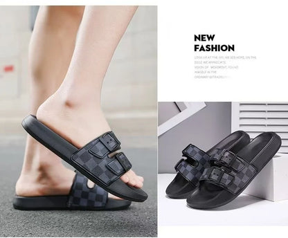A Pair of Simple and Wear-Resistant Summer Slippers, Fashionable, Versatile and Comfortable Beach Shoes, Outdoor Sports Shoes for Men