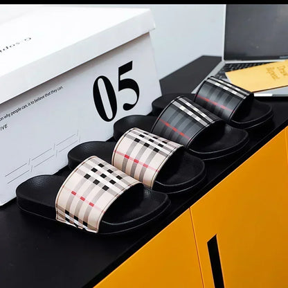 Summer Casual New 2025 Hot Anti-slip Quick-drying Outdoor Slippers, Comfortable Men's Large-sized Flat-heeled Flip-flops
