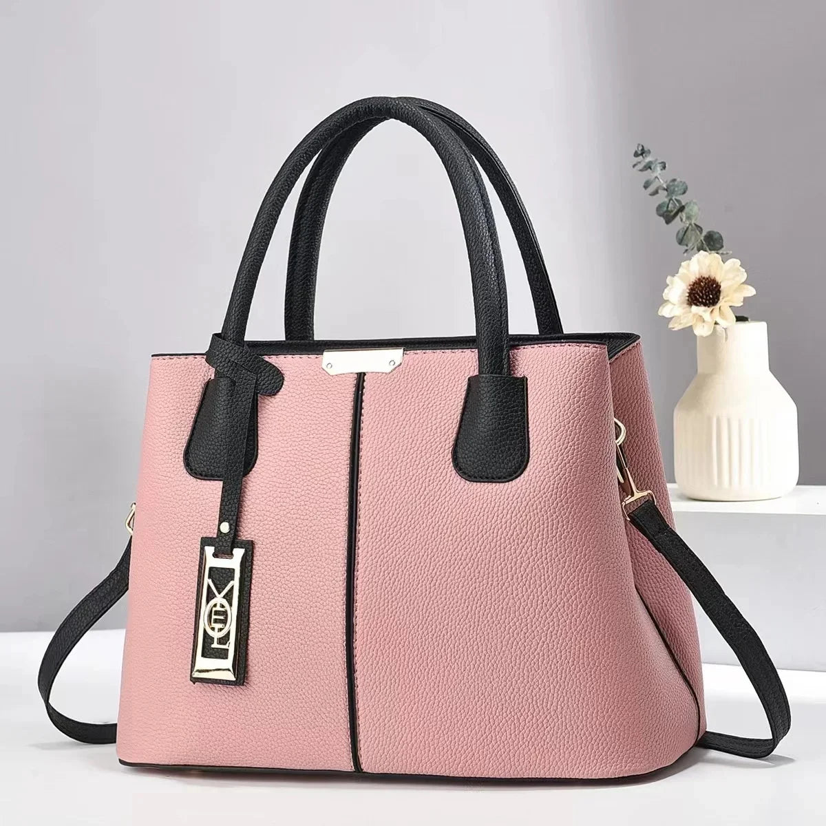 Simple Women's PU Leather Shoulder Bag Large Capacity Handbag Wire Tag Hanging Bag Square Shape Soft Handbags with Zipper